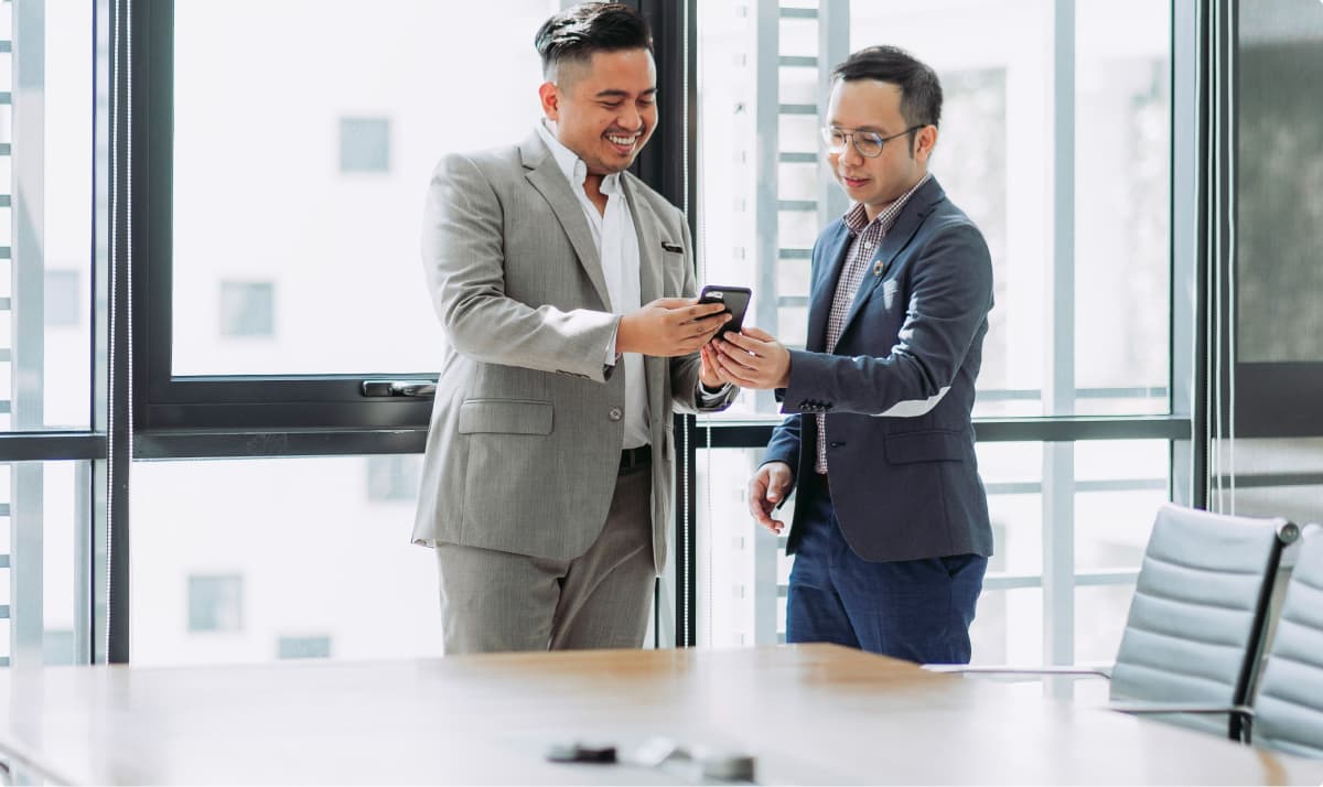 Marketing leader reviewing insights in Amplifyd